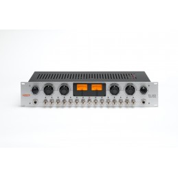Preamplificatore Microfonico valvolare doppio canale