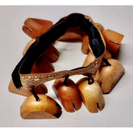 OYSTER SHAK POD ANKLE S WOODEN SHAKER SMALL