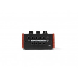 Pedale di ring modulation 100% analogico con controlli LFO, MOD, FREQ e RATE
