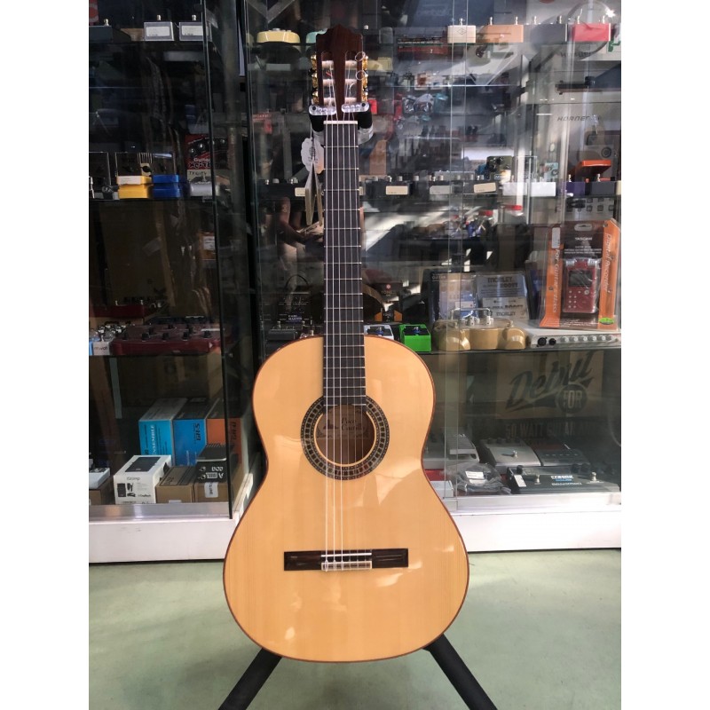 PACO CASTILLO 214F
