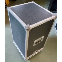 FLIGHT CASE CON  RUOTE...