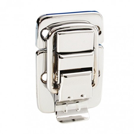 Adam Hall Hardware 1600