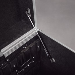 Adam Hall Hardware 182300
