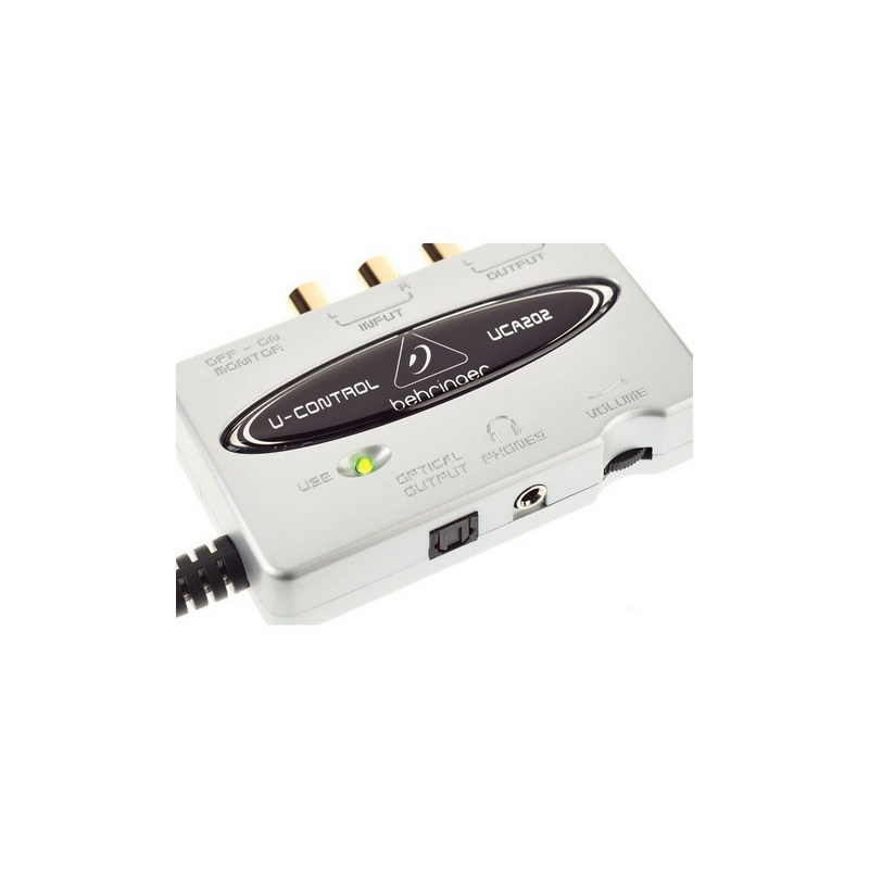BEHRINGER UCA 202