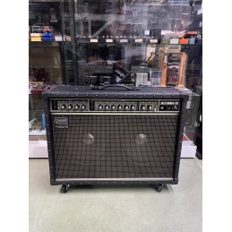 ROLAND JC-120 JAZZ CHORUS
