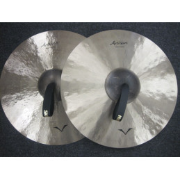 SABIAN ARTISAN TRADITIONAL SYMPHONIC MEDIUM 18"
