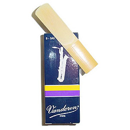 VANDOREN S BAR 3
