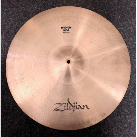 ZILDJIAN AVEDIS MEDIUM RIDE 20"