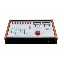 5060 Centerpiece: 24x2 Desktop Mixer
