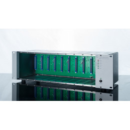 R10 Ten Space 500 Series Rack