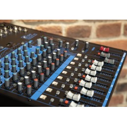 MIXER Q12 MK2 USB